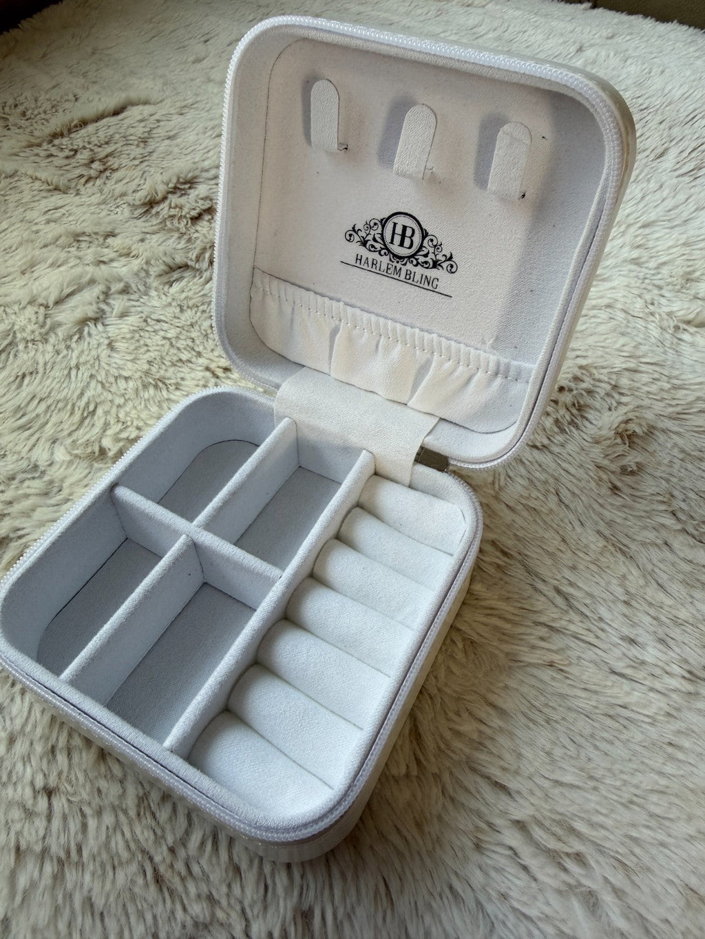 Harlembling Mini Leather Travel Jewelry Box Case | White