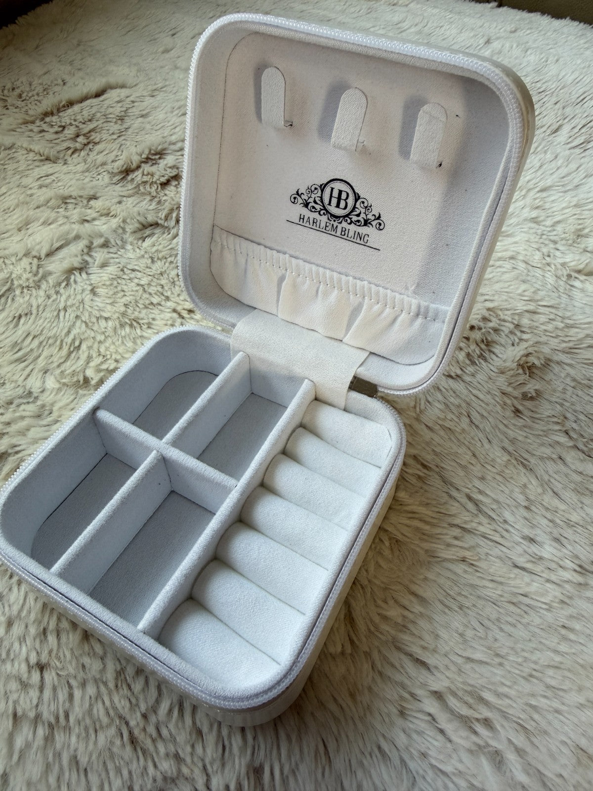 Harlembling Mini Leather Travel Jewelry Box Case | White
