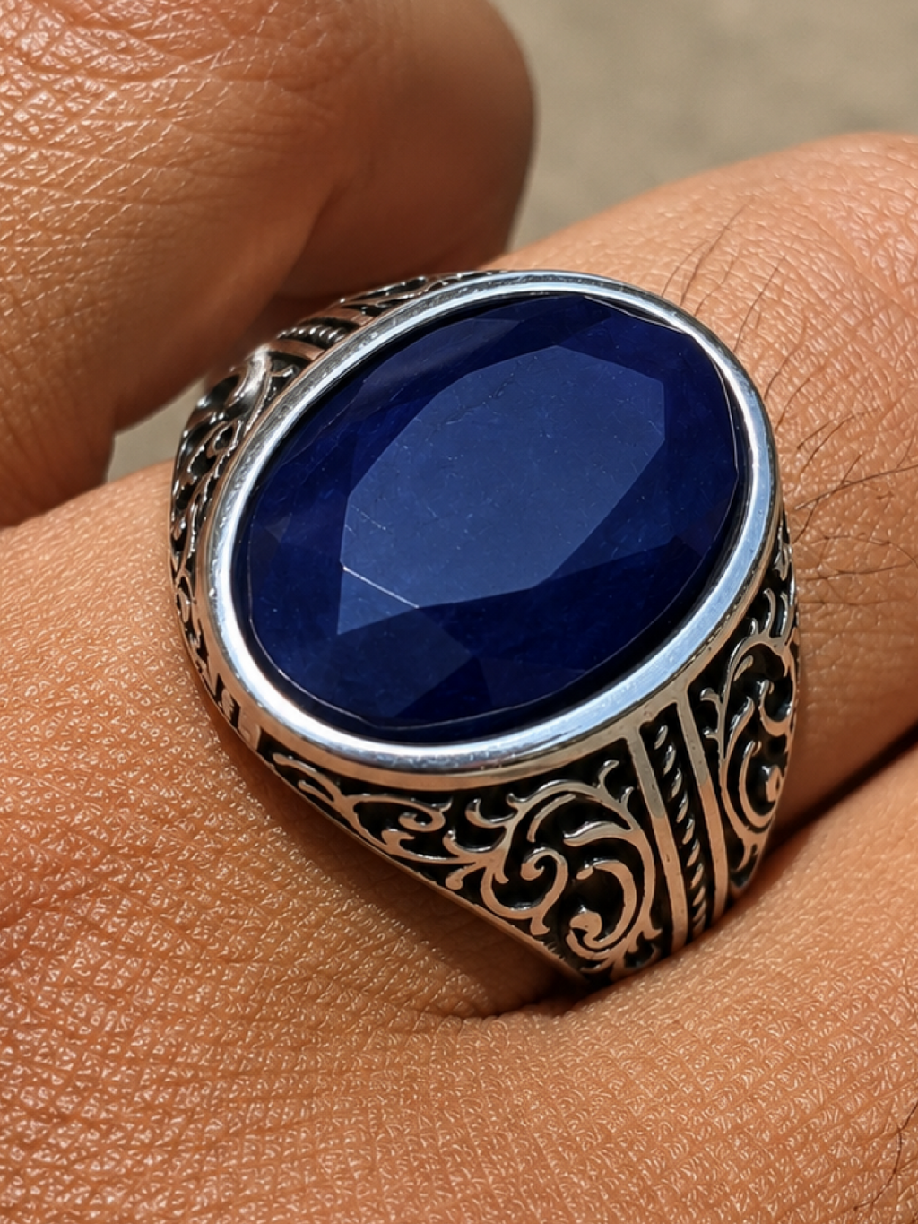 Columbian King Ring | 925 Silver Oxidized
