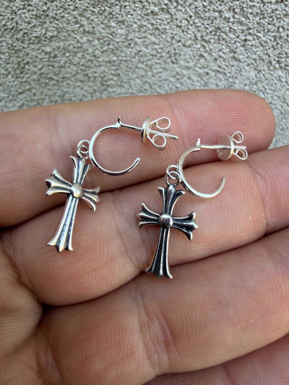 Hearts Of Chrome Huggie Hoops W. Dangle Cross Earrings | 925 Silver Oxidized