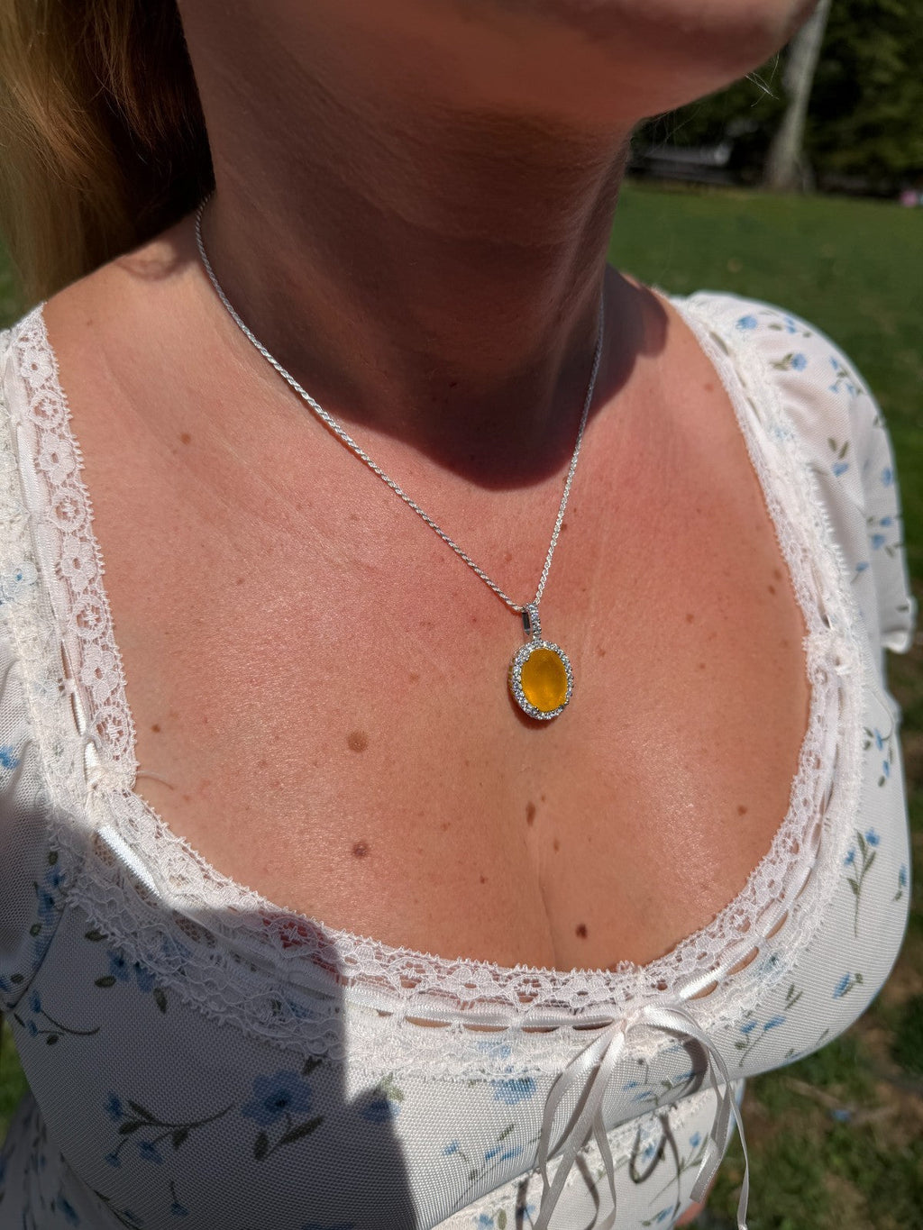 Moissanite Royalty Honey Pendant | 925 Silver