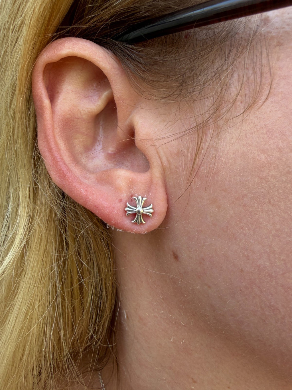 Hearts Of Chrome Cross Earrings | 925 Silver Oxidized