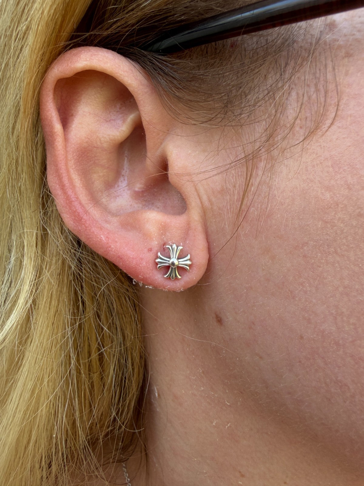 Hearts Of Chrome Cross Earrings | 925 Silver Oxidized