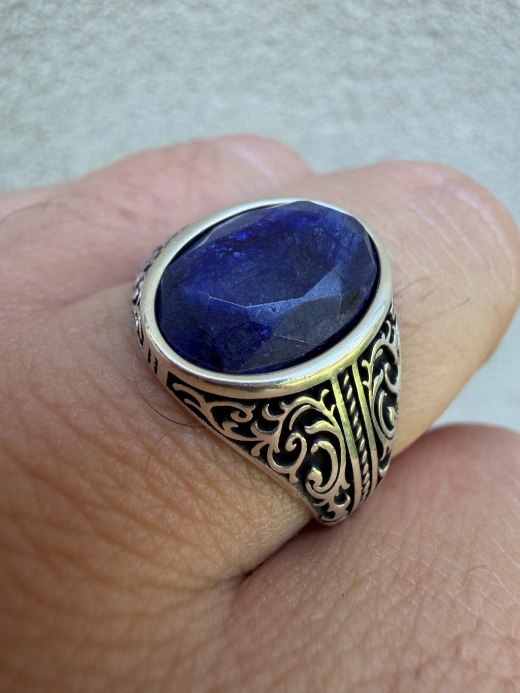 Columbian King Ring | 925 Silver Oxidized