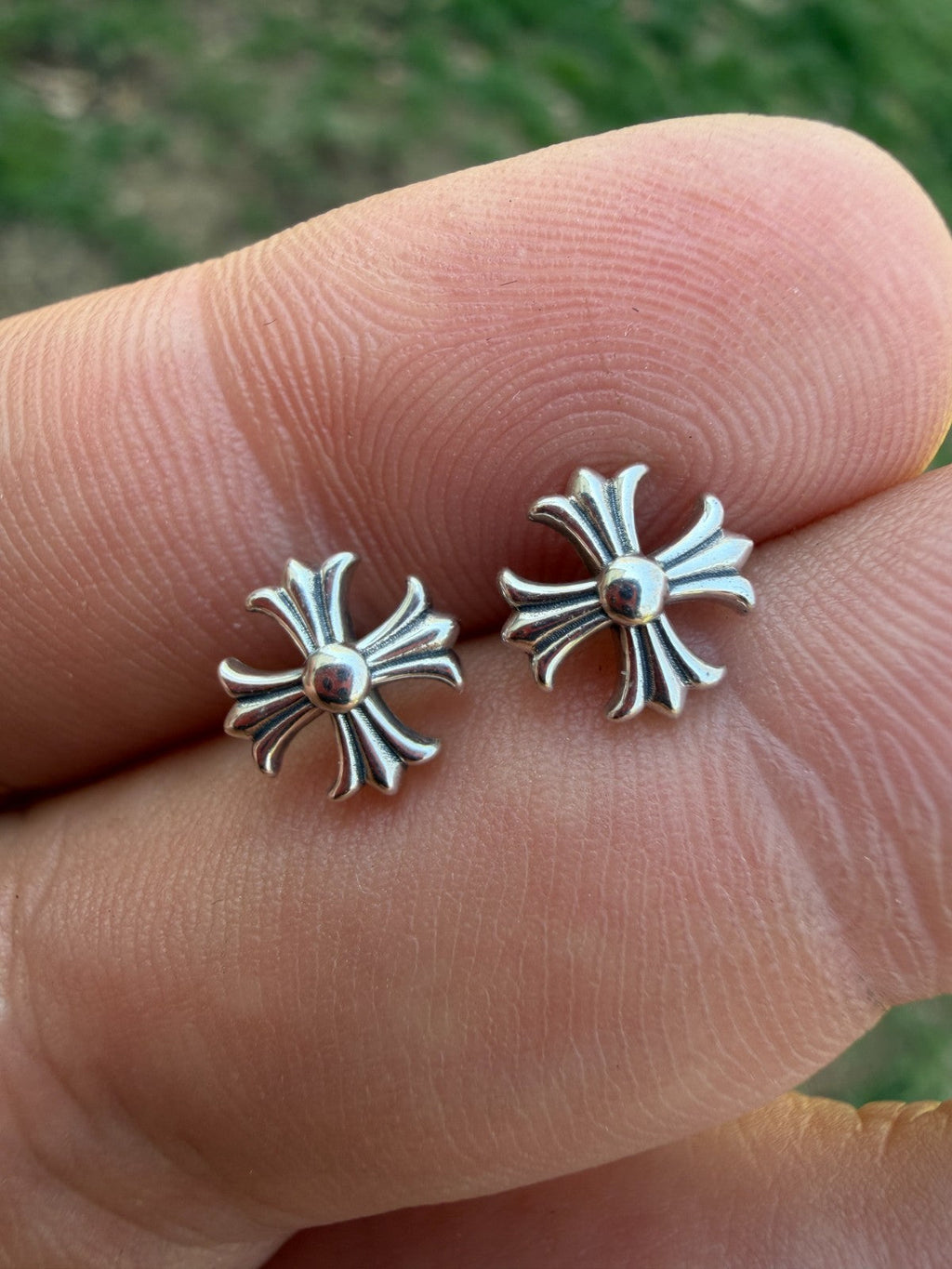 Hearts Of Chrome Cross Earrings | 925 Silver Oxidized