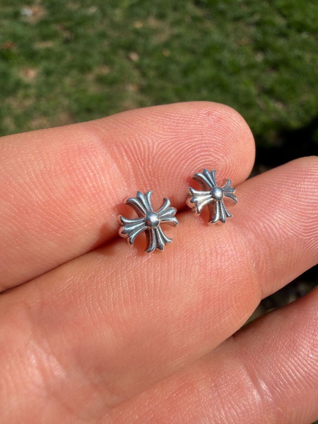 Hearts Of Chrome Cross Earrings | 925 Silver Oxidized