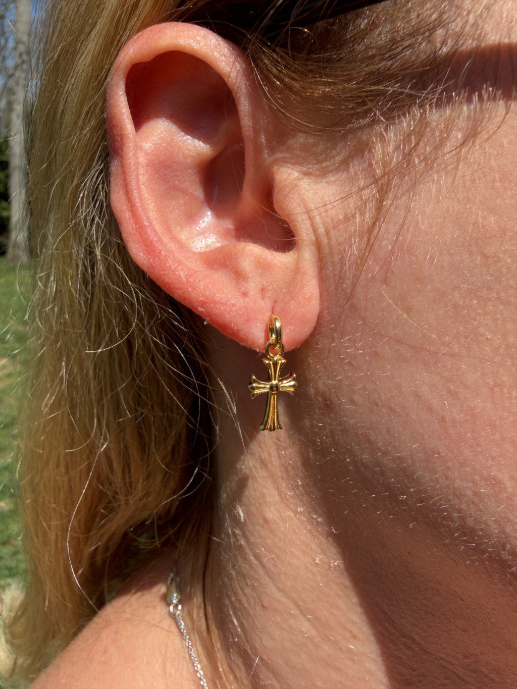 Hearts Of Chrome Studs W. Dangle Cross Earrings | 14k Gold Vermeil 925 Silver