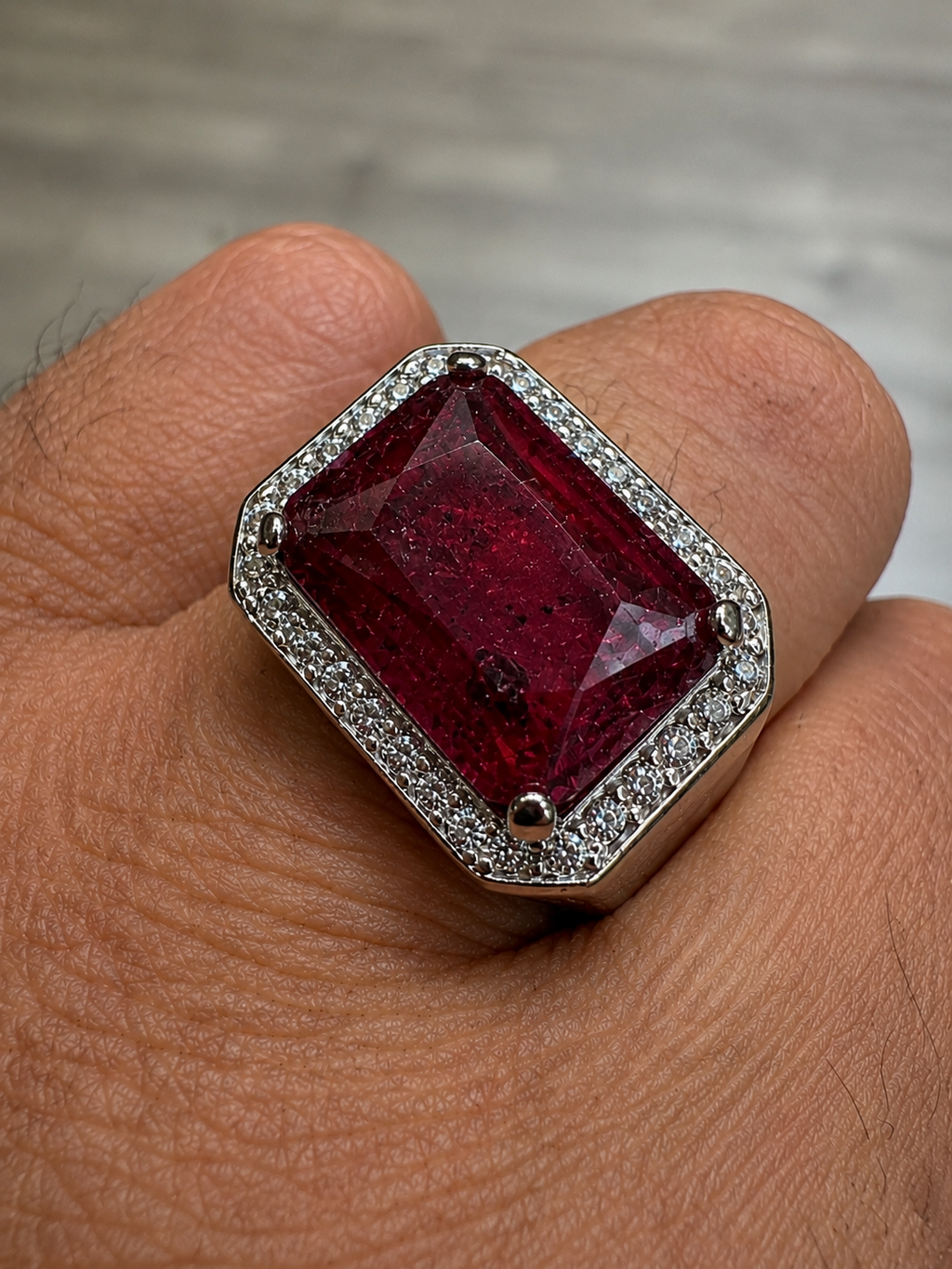 Moissanite Fortress Ring | 925 Silver