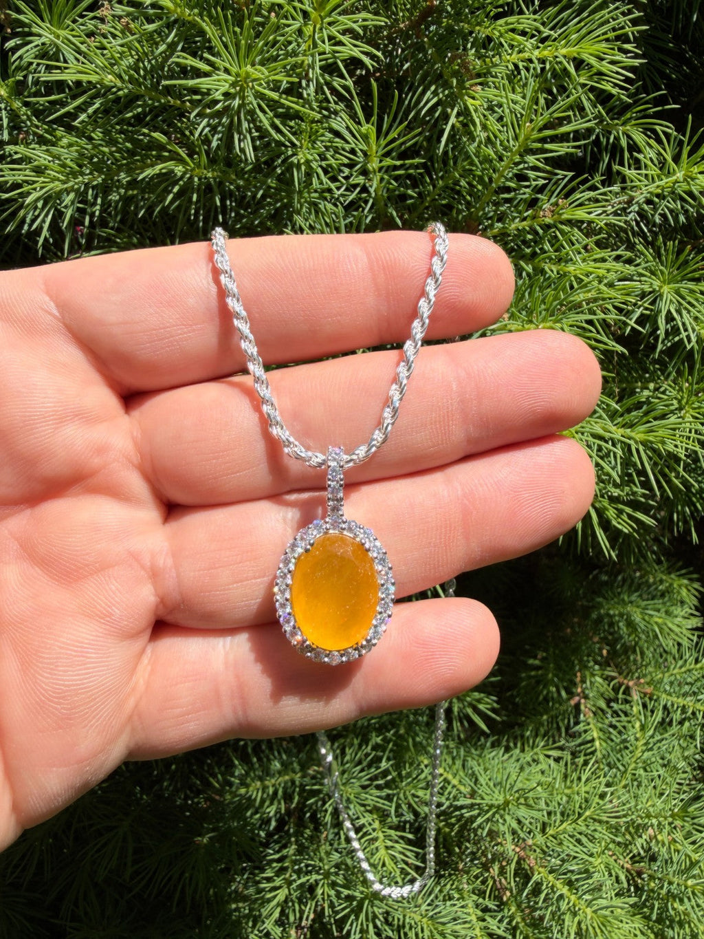 Moissanite Royalty Honey Pendant | 925 Silver