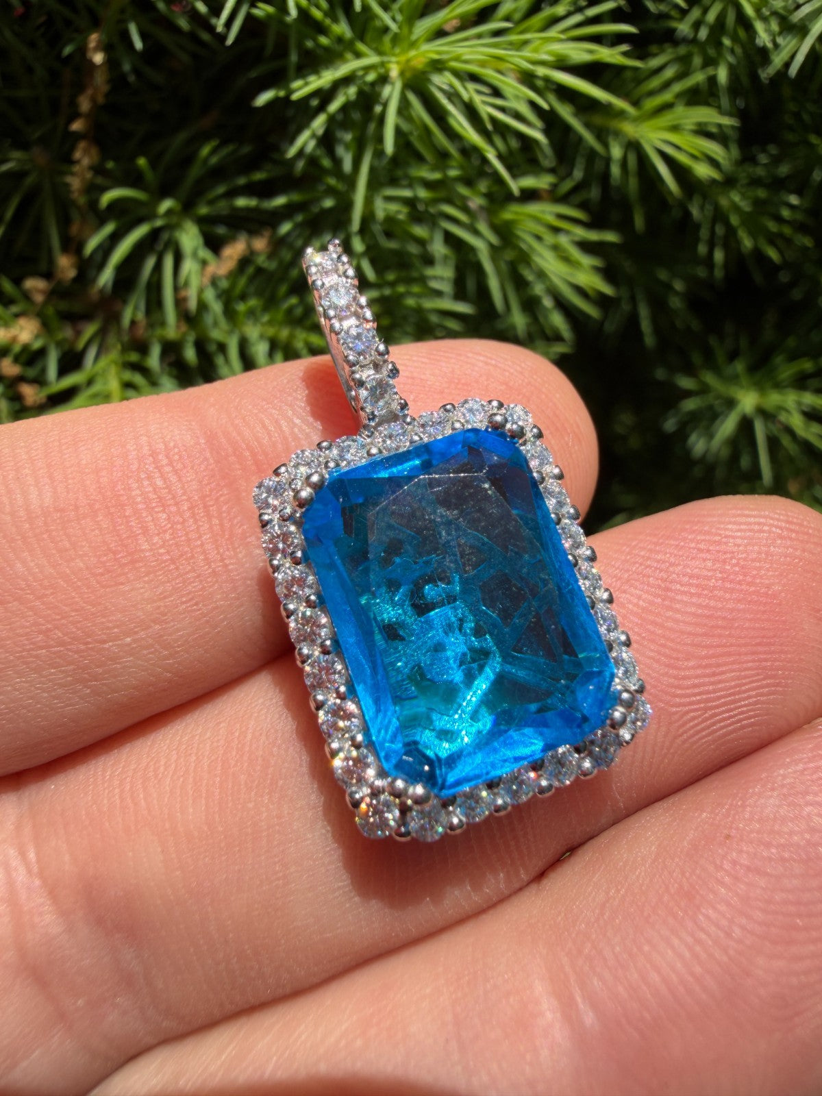 Moissanite Royalty Ocean Freeze Pendant | 925 Silver