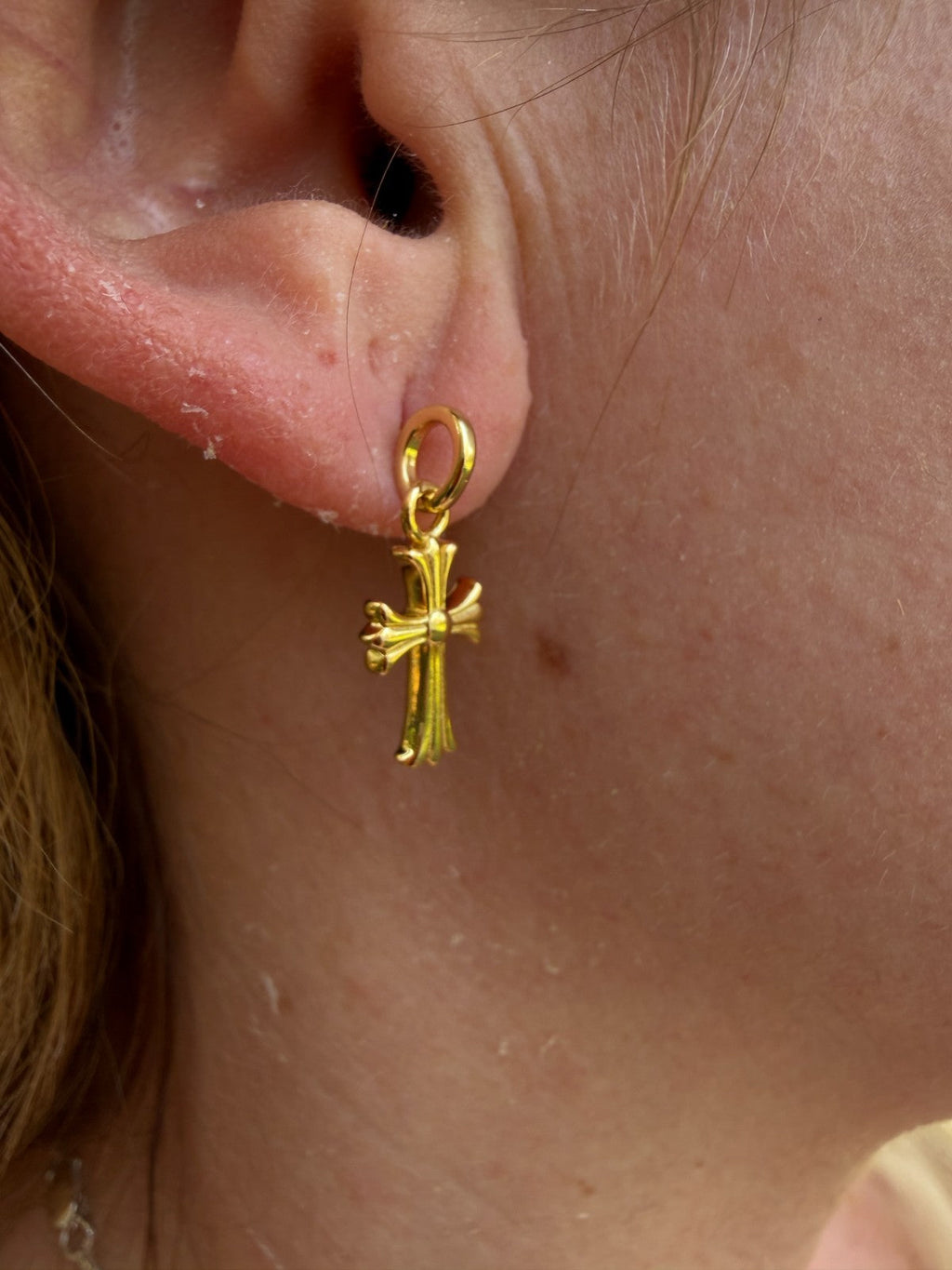 Hearts Of Chrome Studs W. Dangle Cross Earrings | 14k Gold Vermeil 925 Silver