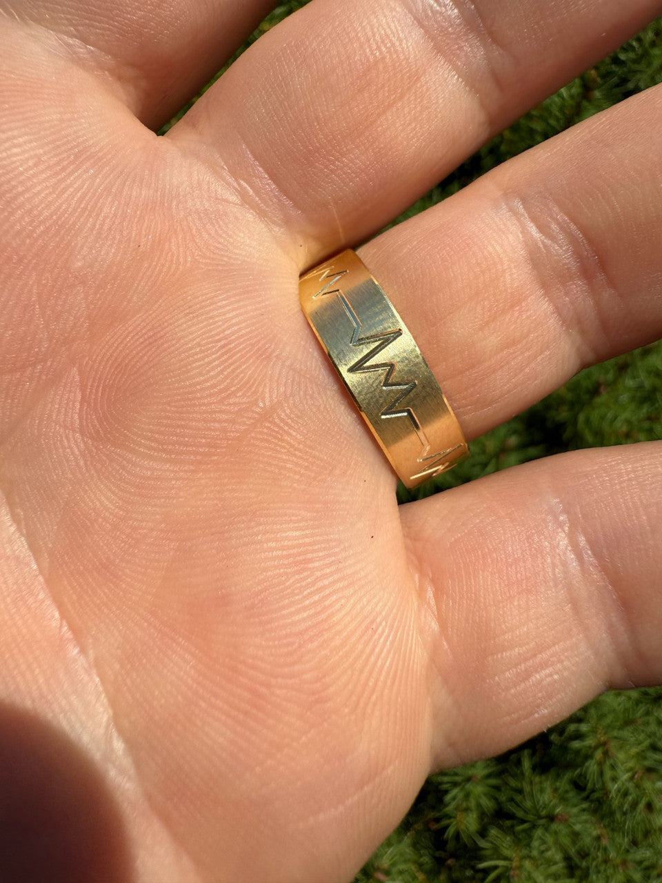 Heartbeat Pulse Wedding Band Ring | 14k Gold Vermeil 925 Silver