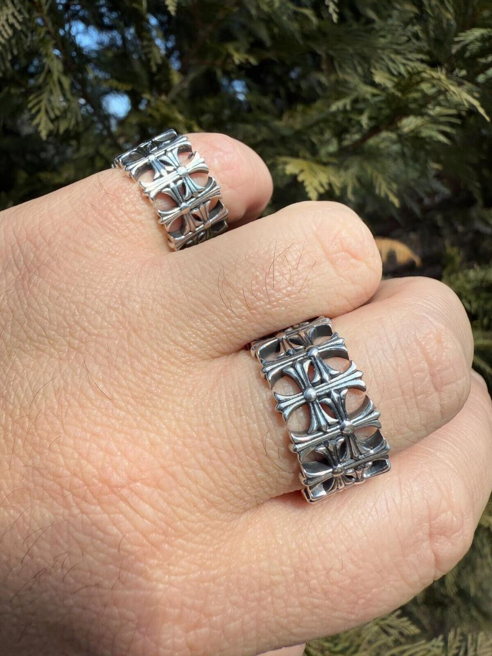 Hearts Chrome Cross Ring | 925 Silver Oxidized