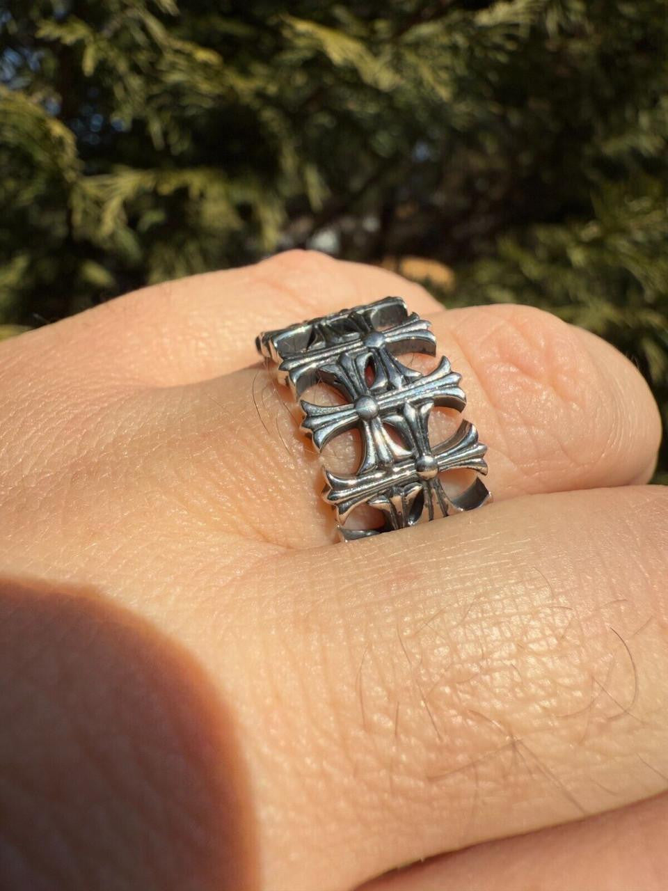 Hearts Chrome Cross Ring | 925 Silver Oxidized