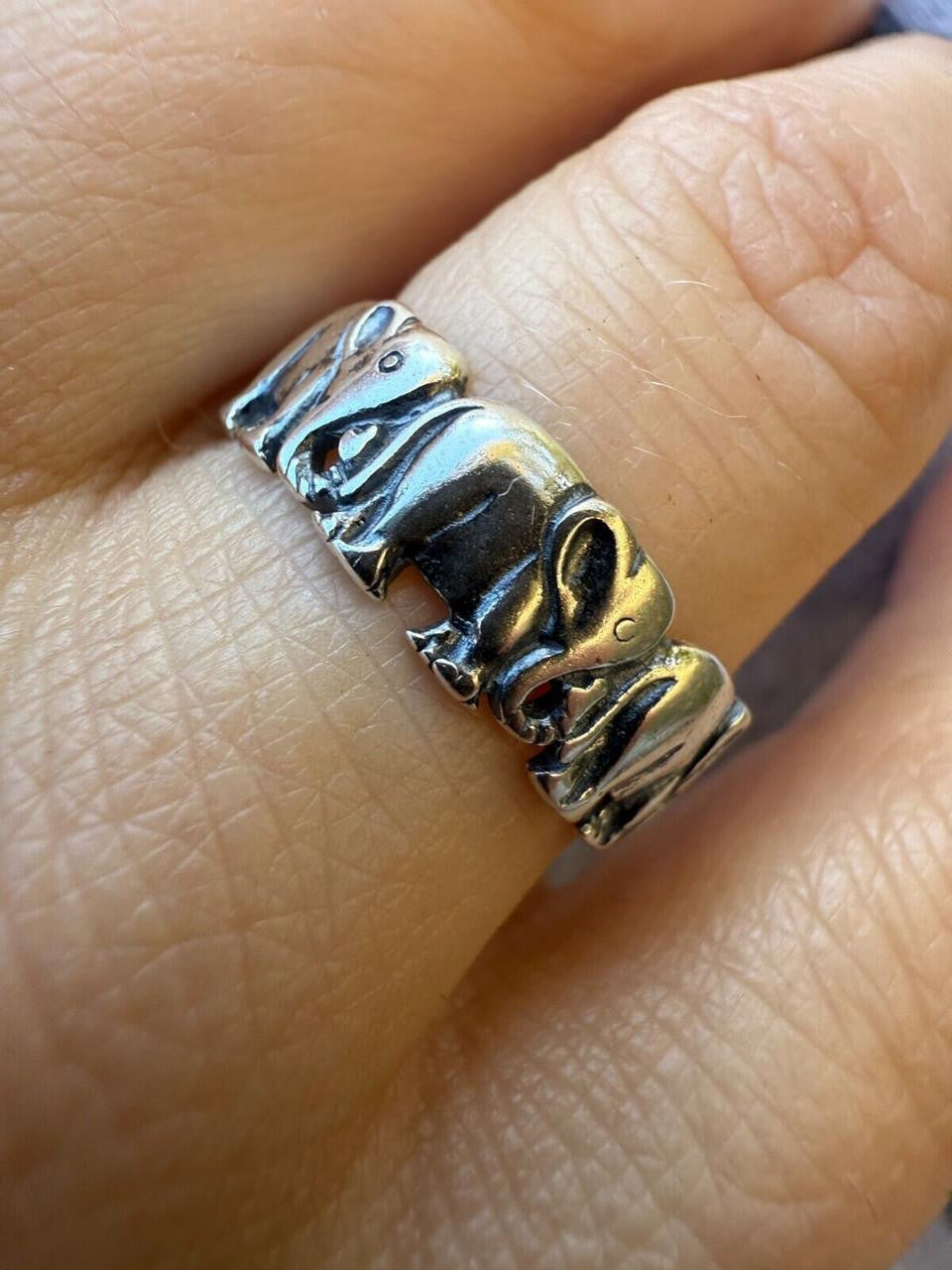Lucky Elephant Band Ring | 925 Silver