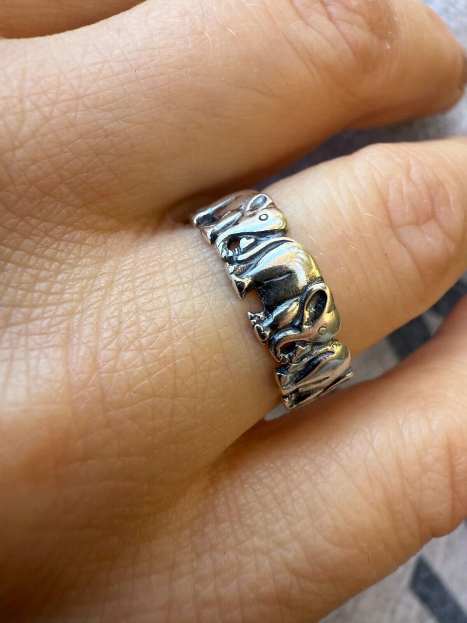 Lucky Elephant Band Ring | 925 Silver