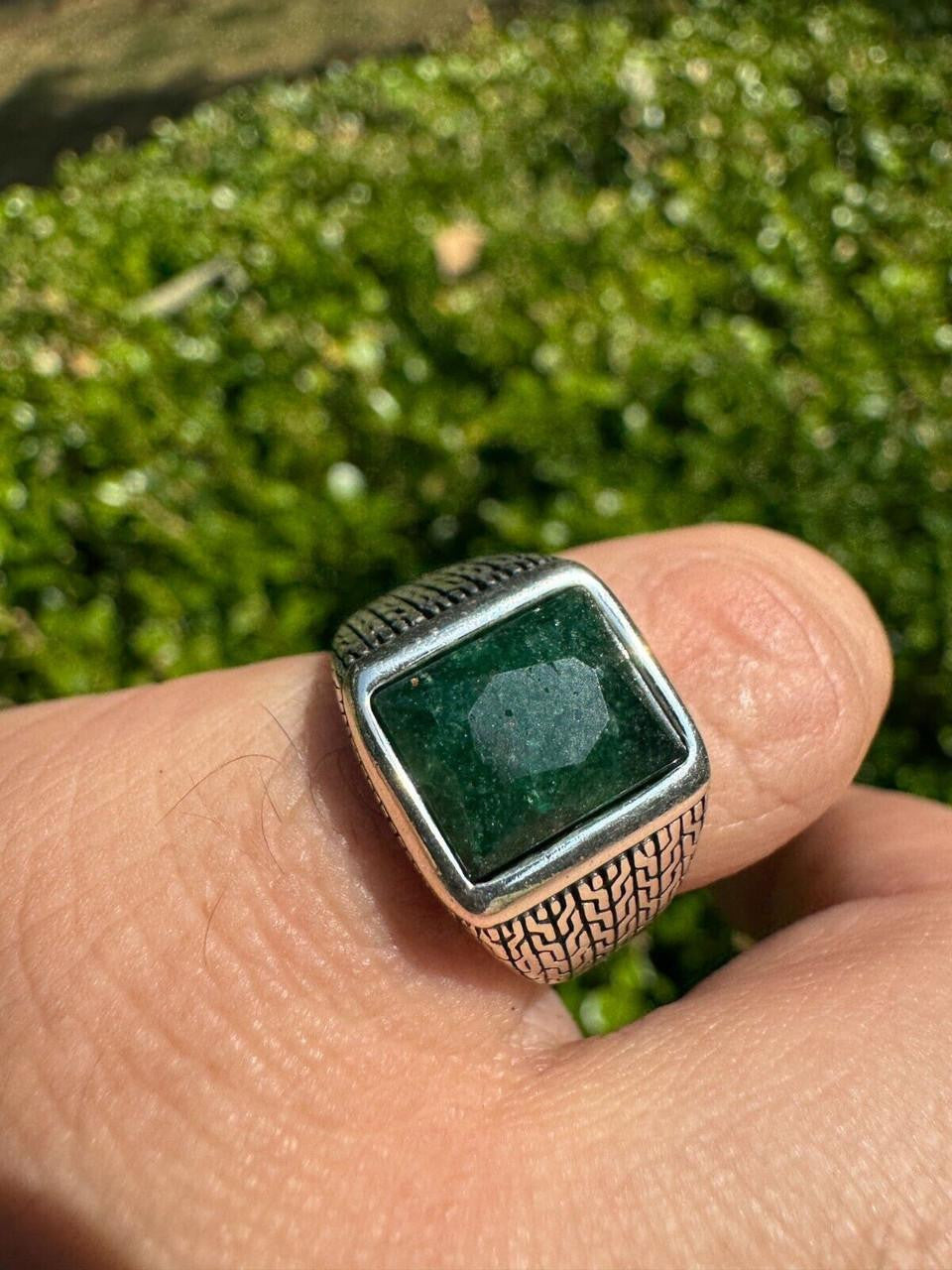 NYC Natural Green Eye Ring | 925 Silver Oxidized