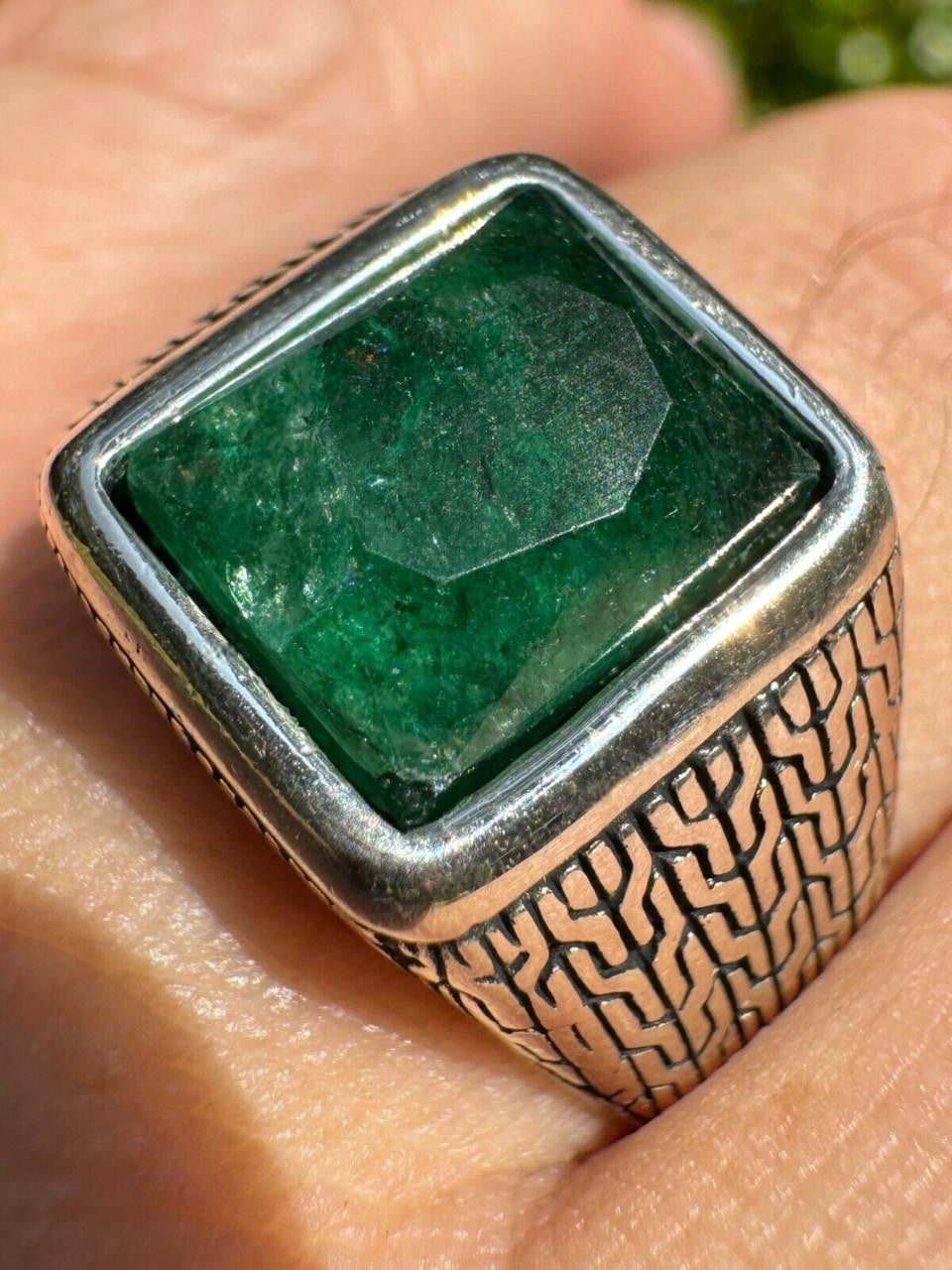 NYC Natural Green Eye Ring | 925 Silver Oxidized