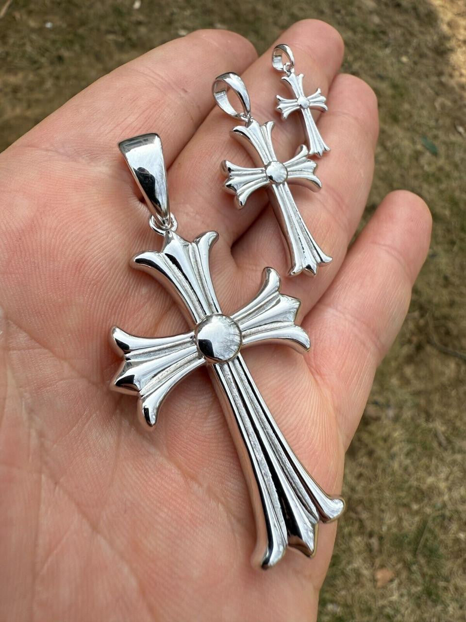 Hearts Chrome Cross Pendant | 925 Silver